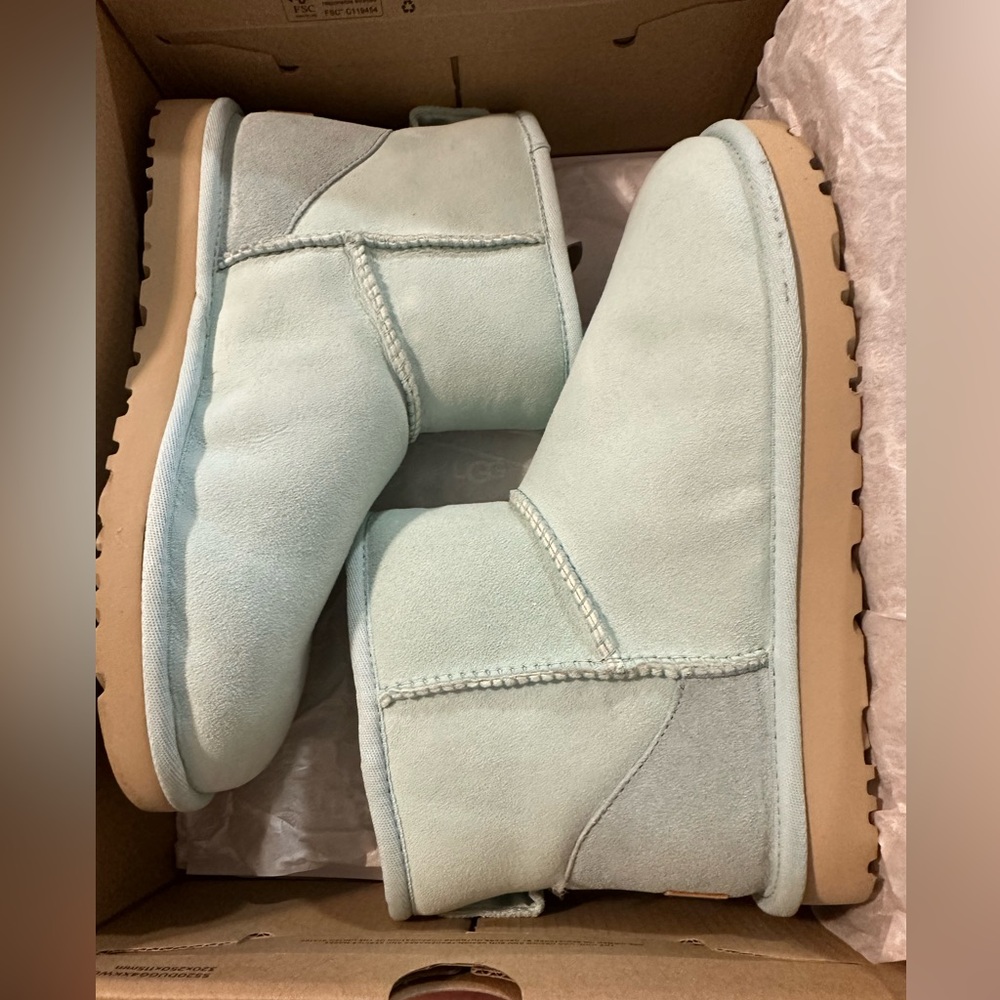 Women’s Uggs